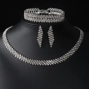 Popular Wedding Jewelry Bright Shining Diamond Upscale Full Diamond Necklace Earrings