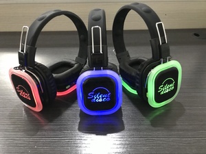 F39 Auriculares Inalámbricos Plegables para Fiesta Silenciosa con Logotipo Personalizado, 500M, LED, Silenciosos, Estéreo, DJ, 2 o 3 Canales, Venta al Por Mayor - Product Image 2
