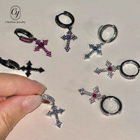 Boucles d'oreilles Huggie Vintage Sweet Cool Girl avec croix, zircon multicolore, style gothique, délicates, vente en gros