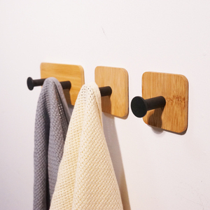 OEM Adhesive Bamboo Wooden Coat <span class=keywords><strong>Shelf</strong></span> <span class=keywords><strong>Hooks</strong></span> 2 Pack Walled Mounted Coat <span class=keywords><strong>Rack</strong></span> Roupão Jacket <span class=keywords><strong>Hooks</strong></span> - Product Image 3