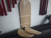 Étagère flottante en bois de pin massif naturel durable, faite à la main - Décoration murale moderne Japandi côtelée bohème, taille et couleur personnalisables