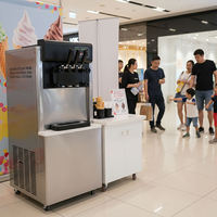 Machine à crème glacée commerciale en acier inoxydable, compresseur de marque, double torsion, pour restaurant, vente chaude, fourniture d'usine