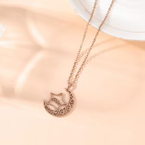 Colar de Moda em Aço Inoxidável PVD com Pingente de Caligrafia Árabe Islâmica Allah Lua e Estrela, Joias Atacado Eid - Product Image 2