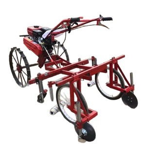 Machine de paillage multifonctionnelle rouge à roues thermiques pour la couverture des lits de culture agricoles - Product Image 5