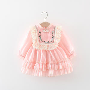 Venta al por mayor 1582 vestido <span class=keywords><strong>de</strong></span> princesa <span class=keywords><strong>de</strong></span> encaje estilo coreano para <span class=keywords><strong>Niñas</strong></span> para primavera otoño patrón floral cuello redondo ropa Casual bordado <span class=keywords><strong>de</strong></span> encaje - Product Image 6