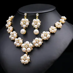 Manufacturers Wholesale Pearl Flower Necklace Women Vintage Pearl Earings And Necklace Sets