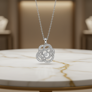 Collana con Pendente in Oro Bianco e Diamanti, Taglio Brillante Rotondo, Colore G, Diamanti Naturali, Stile Classico, per Uso Quotidiano Femminile - Product Image 2