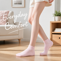 Chaussettes courtes respirantes pour femmes avec logo personnalisé, confort premium, pour yoga, gym, fitness, course à pied, entraînement et usage quotidien décontracté
