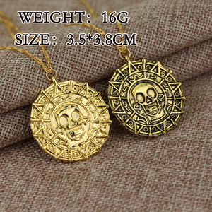 Collana con Moneta in Lega Metallica Dorata Anticata, Perfetta per Cosplay Pirati dei Caraibi, Aztechi, Teschi, Fantasy - MONETA, Piccola - Product Image 1