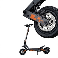 KuKirin G2 Elektrikli Scooter 800W 48V 15Ah 10 İnç Katlanabilir Arazi Tipi Ulaşım E-Scooter'ı