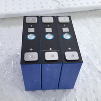 Batterie Lifepo4 3.2V 72Ah de qualité A+ avec une durée de vie de 6000 cycles, cellule de batterie au phosphate de fer et de lithium LFP 72Ah 100Ah pour les systèmes d'énergie solaire