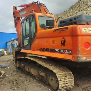 รถขุดตีนตะขาบ Doosan DX300 30 ตัน มือสองคุณภาพสูง ผลิตในเกาหลี ประสิทธิภาพสูง ได้รับการรับรองมาตรฐาน CE พร้อมเครื่องยนต์ Doosan และหัวเจาะ - Product Image 1