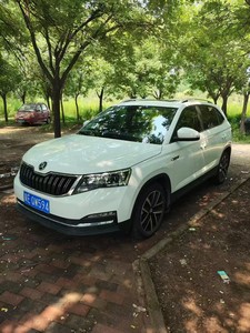 SUV Compatto Pratico Skoda <span class=keywords><strong>Kamiq</strong></span> 1.5L 2WD 5 Posti Guida a Sinistra Benzina Usato Freni a Disco sulle Quattro Ruote Pronto per la Città - Product Image 1