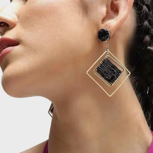 Boucles d'oreilles longues de luxe pour femmes, bijoux élégants et raffinés avec pierres de zircone cubique étincelantes pour fêtes et mariages - Product Image 1