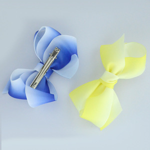 Pinzas para el pelo de cocodrilo hechas a mano con cinta de grosgrain, lazos grandes degradados de 10 cm para niñas, venta al por mayor - Product Image 3