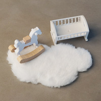 Miniature berceau en bois, cheval de Troie, tapis nuage 1:12 pour décoration, mobilier, jouet, maison de jeu en bois, meubles de chambre