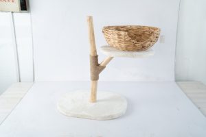 LM Holz-Katzenbaum Katzenmöbel Katzenhöhle Katzen-Spielbaum Haustier-Holzspielzeugbaum Handgefertigter Wasserhyazinthen-Haustierbaum mit Bett - Product Image 2