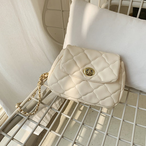 กระเป๋าสะพายไหล่ลายเพชรแบบโซ่ ขนาด 7 นิ้ว พร้อมตัวล็อค สำหรับผู้หญิง - Product Image 1