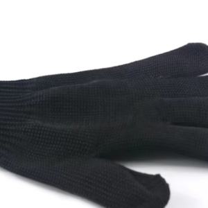 AmpsafeX Paquete de 2 Guantes Tácticos Grises de Protección Contra Cortes, Malla de Acero Inoxidable, Resistentes a Desgarros y Impactos, Guantes de Seguridad al por Mayor - Product Image 6