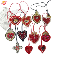 Coeur perlé fait à la main bricolage pendentif transfrontalier en gros feutre de Style à coudre pour sac panier de légumes petits accessoires fil