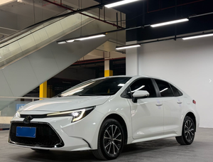 Toyota Levin 185T CVT Deluxe 2022 de Segunda Mano, Autos Baratos a Bajo Precio, Sedán Compacto, 5.6L/100km, 7 Bolsas de Aire, ADAS - Product Image 3