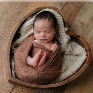 Accesorios de Fotografía para Recién Nacidos, Marco de Corazón de Bambú Ecológico Moderno para Uso en la Cama del Dormitorio - Product Image 1