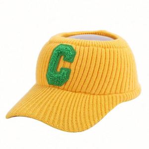 Gorro Cálido y Económico para Deportes de Invierno, Visera con Letra C, Gorro de Felpa Tejido para Deportes al Aire Libre para Mujer - Product Image 6