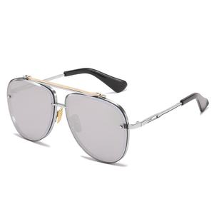 Nouveau européen américain métal Double faisceau crapaud cadre dégradé <span class=keywords><strong>lunettes</strong></span> <span class=keywords><strong>de</strong></span> <span class=keywords><strong>soleil</strong></span> UV400 à la mode hommes femmes pour <span class=keywords><strong>Amazon</strong></span> haut sens - Product Image 5