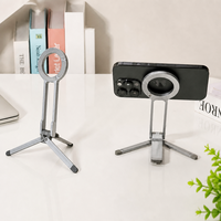 Support de téléphone portable pliable compact et magnétique à rotation 360° pour appels vidéo et bureau