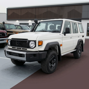 Toyota Land Cruiser Hardtop GXL 2025, autos usados, interior oscuro, asientos de cuero, techo corredizo, camioneta SUV con el mejor precio - Product Image 1