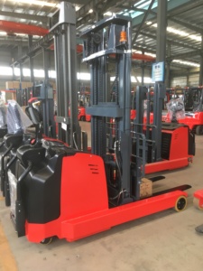 NOELIFT <span class=keywords><strong>TFA</strong></span> Reach Stacker Elettrico con Batteria al Piombo-Acido, Traslatore Laterale Elettrico, Capacità 1500kg, Altezza di Sollevamento 4.5M, Portata 620mm - Product Image 2