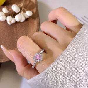 أزياء الفتيات في سن المراهقة الاشتباك القلب خاتم الزفاف غير تشويه الفاخرة الوردي مكعب خواتم الزركون المجوهرات النساء - Product Image 4