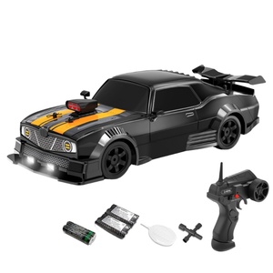 Coche de Carreras Eléctrico a Escala 1:16 con Control Remoto de 4 Canales, Luces LED de Largo Alcance, Cable USB, Uso Interior y Exterior para Expertos - Product Image 1