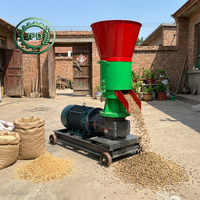 Nouvelle machine à granulés d'aliments pour animaux 220V 50Hz certifiée CE, capacité 350-450kg/h, garantie 1 an pour l'alimentation des volailles, des poulets, des poissons et des lapins