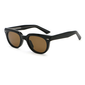 Lunettes de soleil surdimensionnées tendance Aochi avec matériau PC dégradé de luxe, style luxueux, protection oculaire essentielle, modèle 9881 - Product Image 1