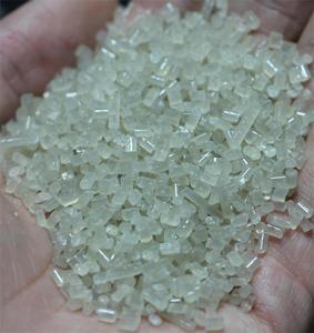 Gránulos blancos EPS reciclados, grado de embalaje, alta calidad, plástico específicamente para tablero KT, suministro de plástico Haoqiang - Product Image 1