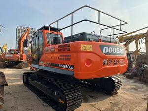 Excavadora Hidráulica Usada Doosan 260LC de 26 Toneladas para Operaciones de Cubierta de Vertederos con Respuesta Rápida y Gran Potencia - Product Image 4