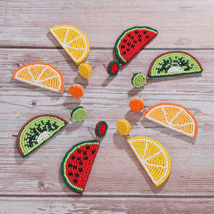 Pendientes tejidos de moda Linda fruta limón sandía naranja Kiwi arroz cuentas pendientes para mujer Uionen 1824 - Product Image 6