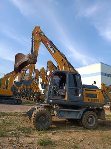Excavadora de Ruedas XE155WD de 0.58cbm y 15.5 Toneladas, Cabina con Certificación ROPS, 106kW para Diversas Aplicaciones - Product Image 1