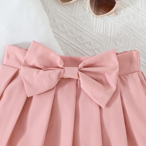 Set Estivo per Bambina con Top Halter Decorato con Fiocco e Gonna Plissettata, Outfit Alla Moda per Uso Quotidiano - Product Image 4