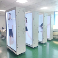 VISIGN Pantalla LCD Transparente de 86 Pulgadas con Caja de Hologramas 3D, Exhibición Interactiva con IA para Recepción Virtual en Vestíbulo de Hotel
