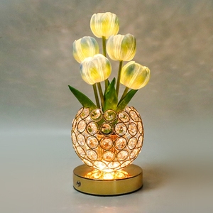 Lámpara de mesa de luz nocturna de tulipán de lujo, lámpara de noche de dormitorio de Ambiente de <span class=keywords><strong>cristal</strong></span> europeo, regalo de San Valentín - Product Image 3