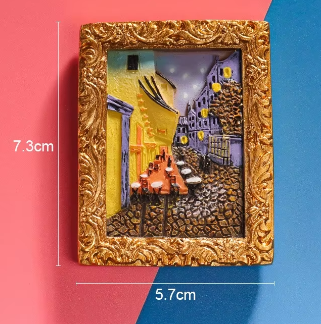 Café en plein air multicolore la nuit