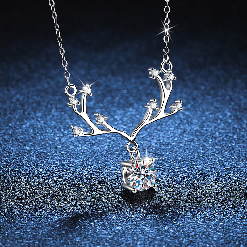 New Yilu Yous925 Sterling Silver Necklace With Mosang Stone