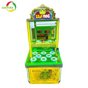 Máquina de Juegos Arcade Operada con Monedas, Novedad con Pantalla LCD, Juego de Golpear al Gorrino para Dos Jugadores, Máquina de Juego de Martillo para Golpear la Rana y al Cerdo para Niños - Product Image 1