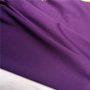 Eco Friend <span class=keywords><strong>poliestere</strong></span> Span Tshirt tessuto RPET ricicla <span class=keywords><strong>maglia</strong></span> <span class=keywords><strong>poliestere</strong></span> <span class=keywords><strong>maglia</strong></span> riciclata <span class=keywords><strong>poliestere</strong></span> Elastane tessuto Single Jersey - Product Image 2