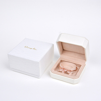 Boîtes à Bijoux de Luxe en PU en Gros, Coffret LED Personnalisé pour Bracelets, Colliers, Boucles d'Oreilles et Bagues