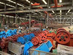 Concasseur à mâchoires européen de haute capacité meilleur <span class=keywords><strong>prix</strong></span> d'usine comprenant des composants de noyau d'engrenage de roulement de moteur de moteur comprenant des pièces de rechange - Product Image 5