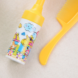 Depurador de cuero cabelludo de bebé de plástico respetuoso con el medio ambiente personalizado de fábrica, peine de seguridad para niños, juego de cepillo corporal de pelo suave para bebés - Product Image 6