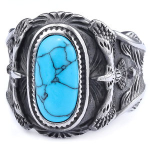 Bague d'aigle pour homme de style vintage antique |   Acier inoxydable avec incrustation de turquoise |   Styles masculins audacieux et rustiques - Product Image 5